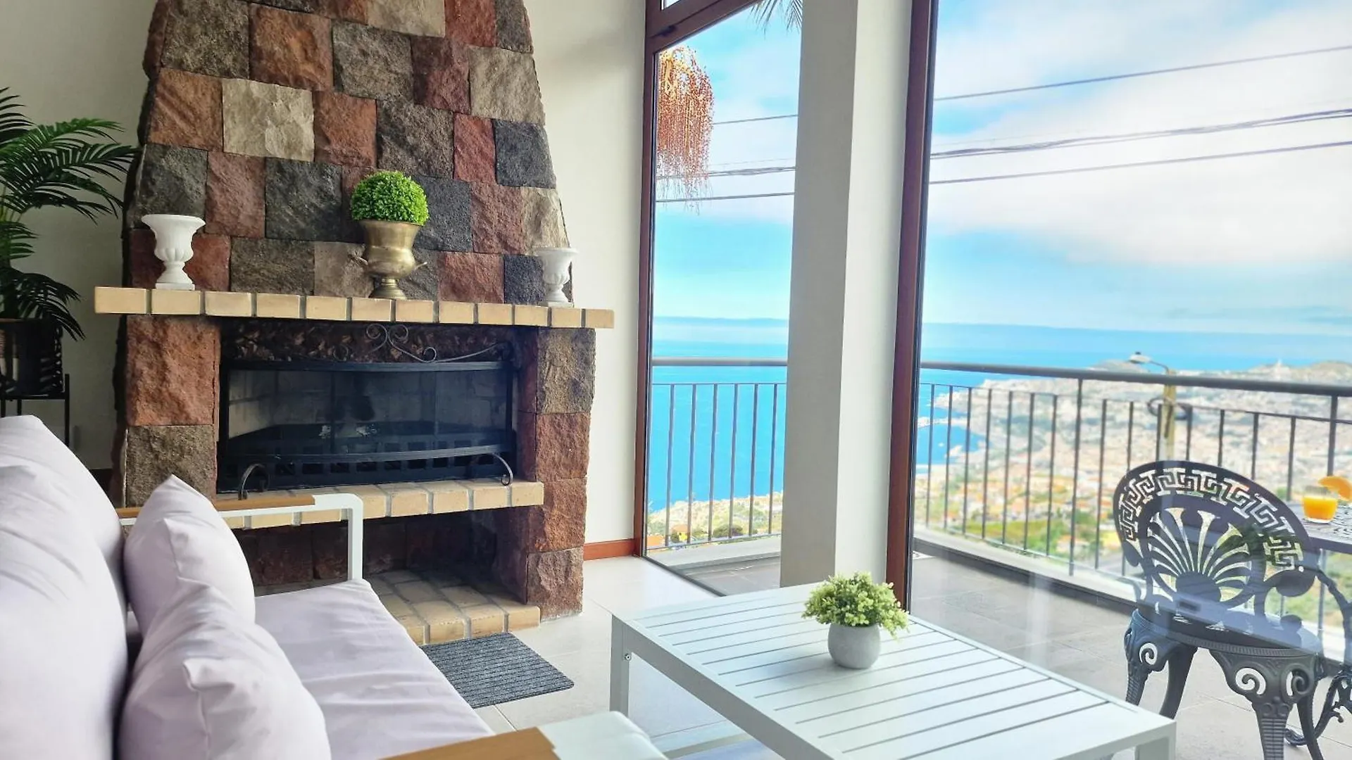 Casa Clementine By Lovelystay Funchal