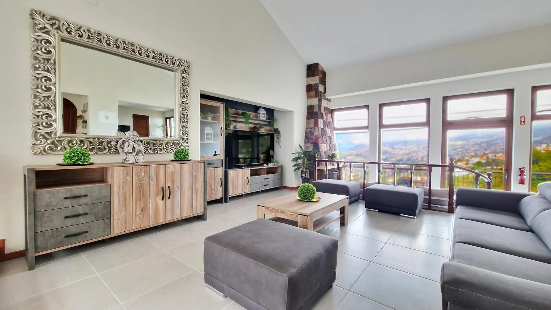 Casa Clementine By Lovelystay Funchal  Semesterbostad